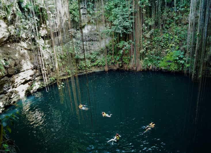 cenote ikil jeremy tour