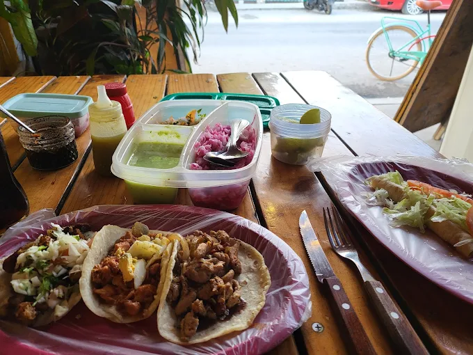 tacos tour tulum with jeremy